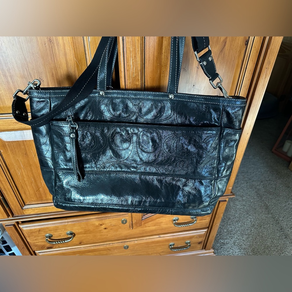 Coach Shiny Black Leather Diaper Bag - GUC - Picture 4 of 8